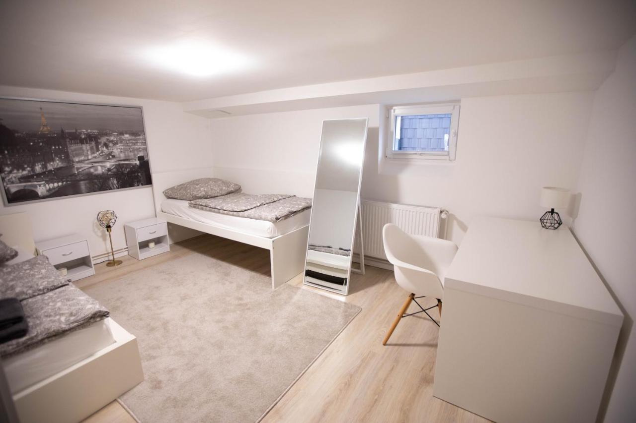 80qm - 4 - Private Parking - Keller-basement - Mallibase *
